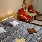 Gesztenyes Lejlighed