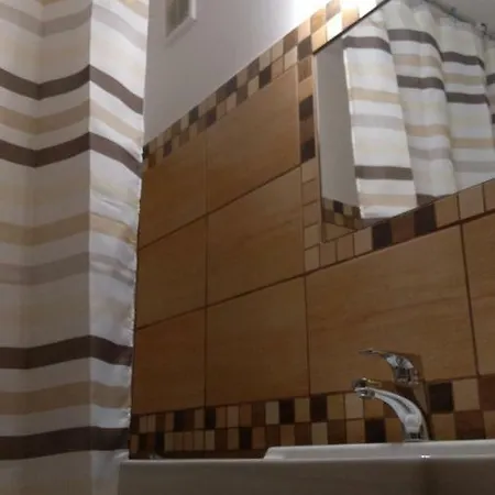 Apartamento Gesztenyes *